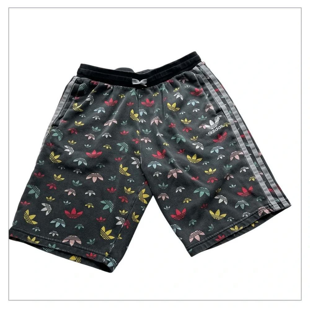 adidas Kids' Distressed Black Trefoil Multicolor 3-Stripe Logo Shorts SZ YL